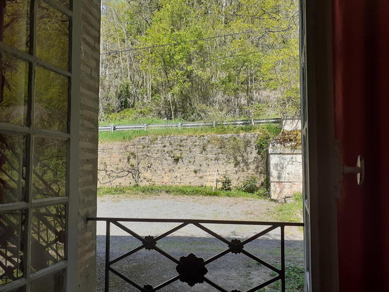 Le Moulin De Saleth 호텔 생트 앙토낭 객실 사진