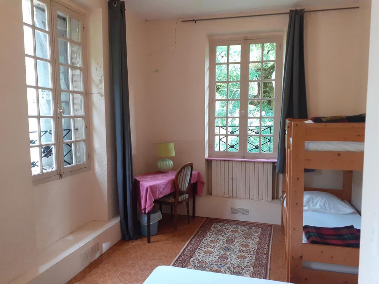 Le Moulin De Saleth 호텔 생트 앙토낭 객실 사진